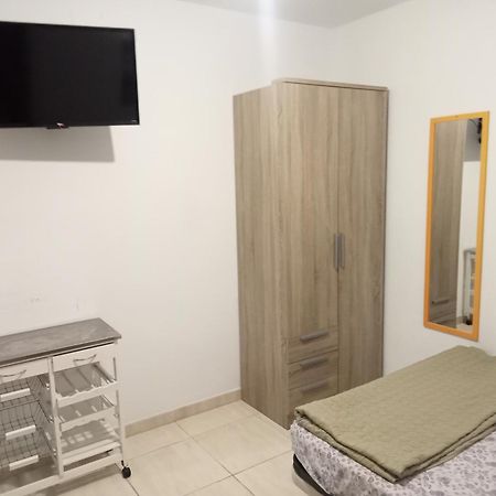Alojamientos Playa Centro Corralejo A Exteriör bild